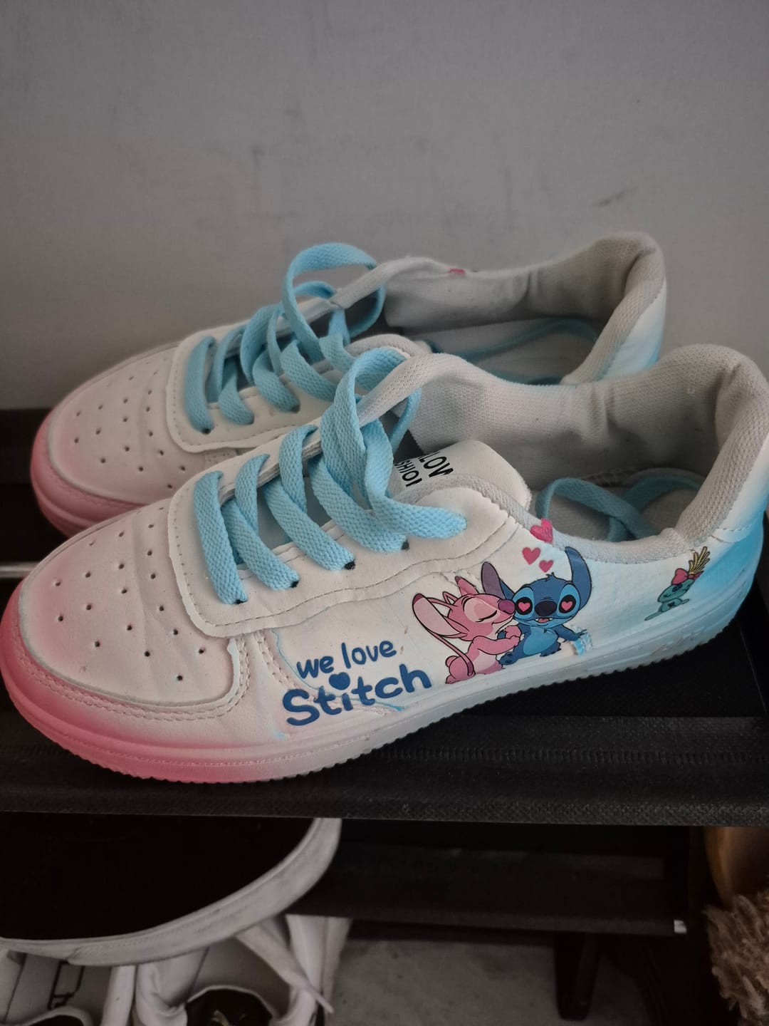 Customer photo review of Chaussures Stitch