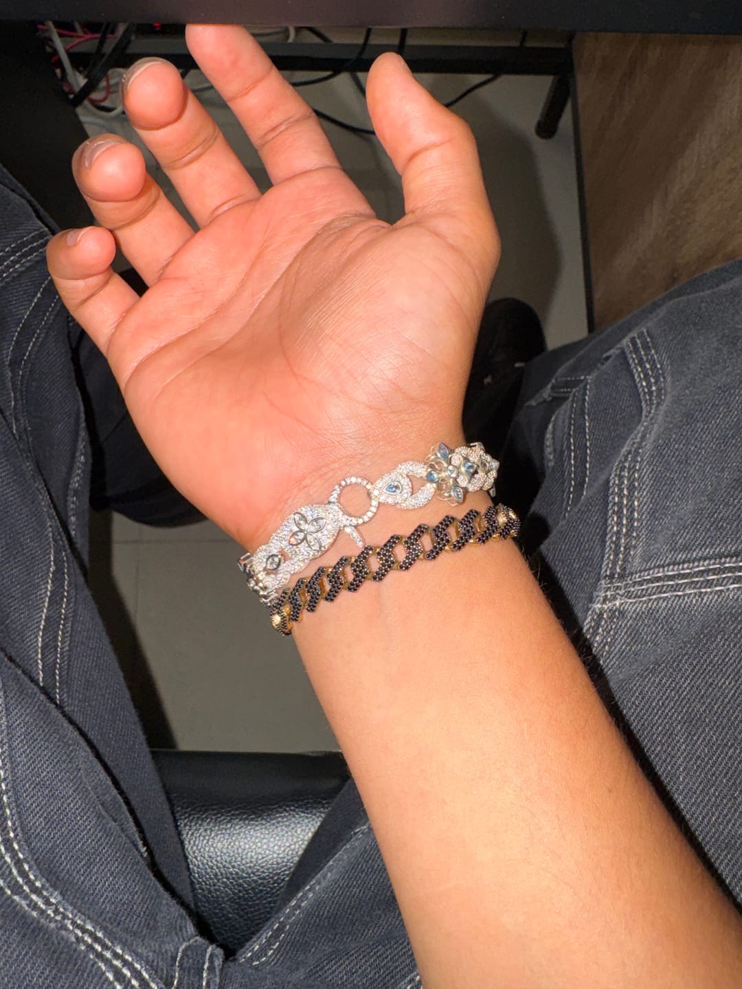Customer photo review of Esclava cruz azul