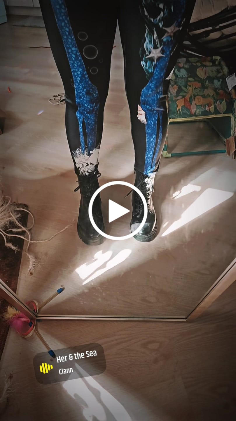 Customer video review of Blue Coral Skeleton Costume