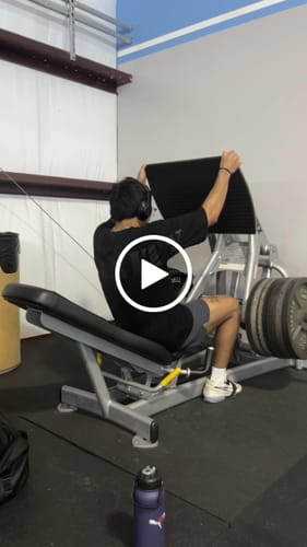 Customer video review of Midnight Black Lightweight Tee