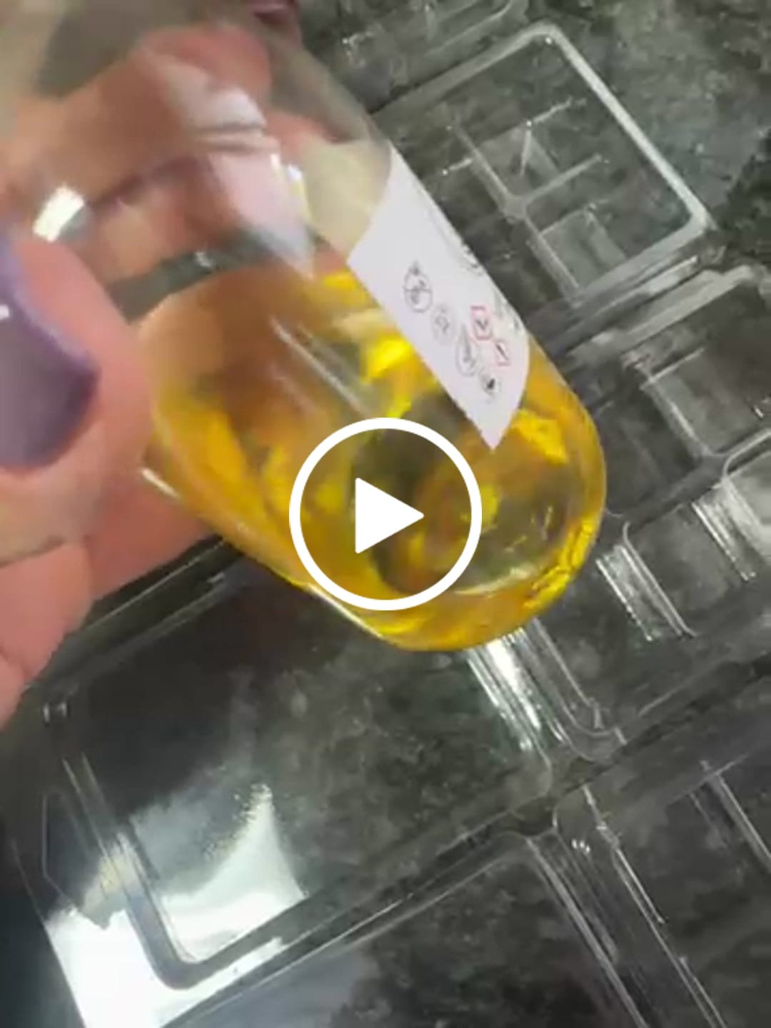 Customer video review of Fragancia SUNSET HIBISCUS