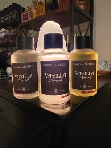 Customer photo review of VANILLA AMOUR w/pheromones