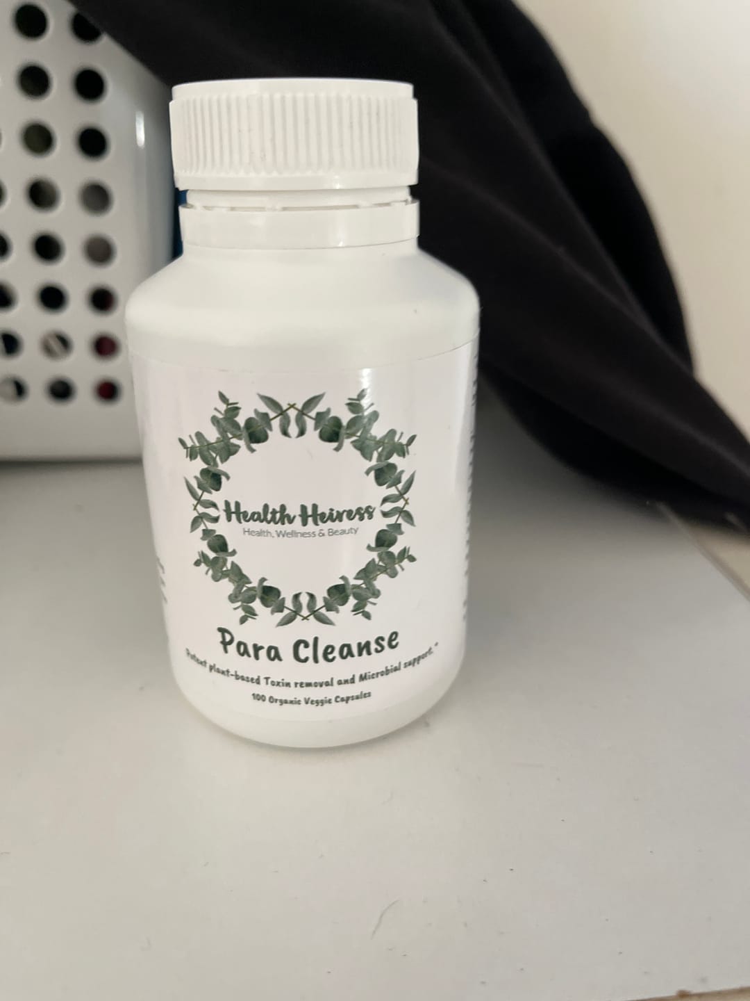 Customer photo review of Para Cleanse Capsules