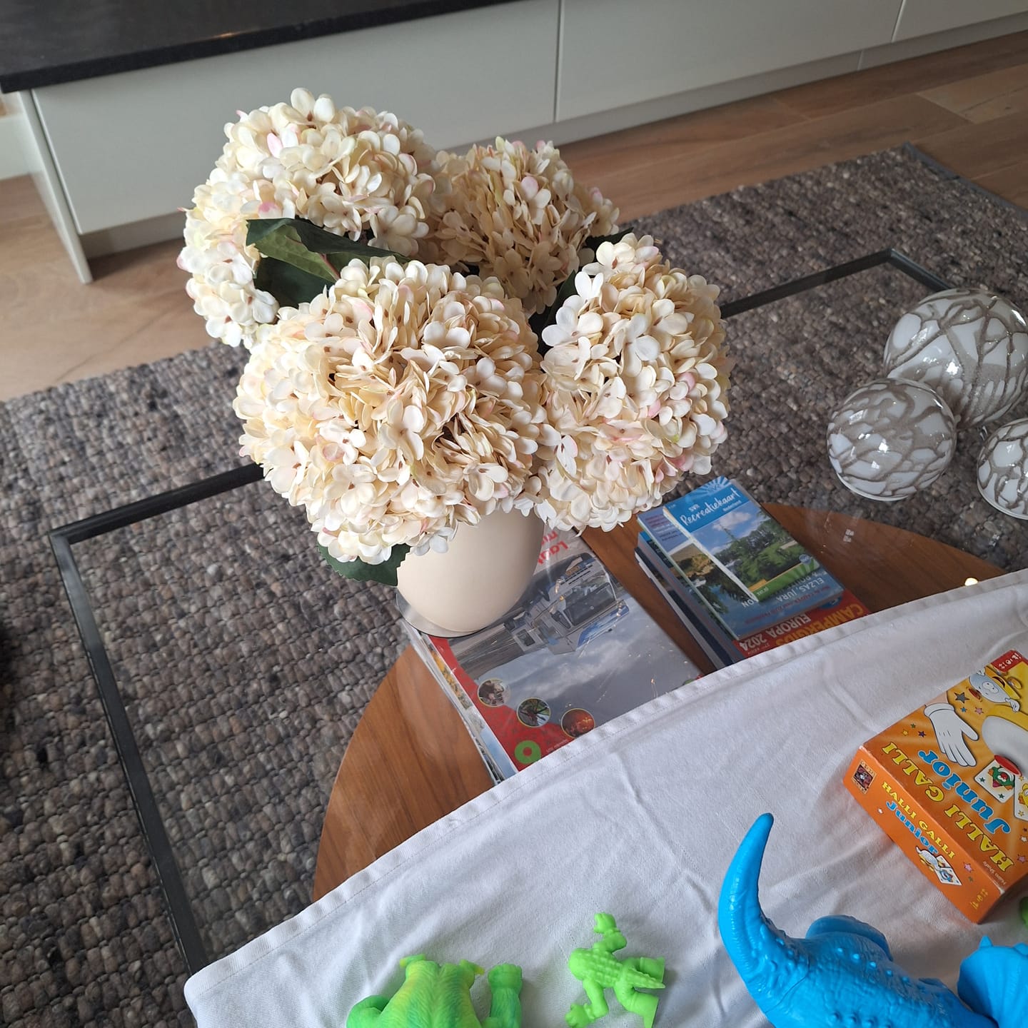 Customer photo review of Grote Zijden Hortensia - Crème