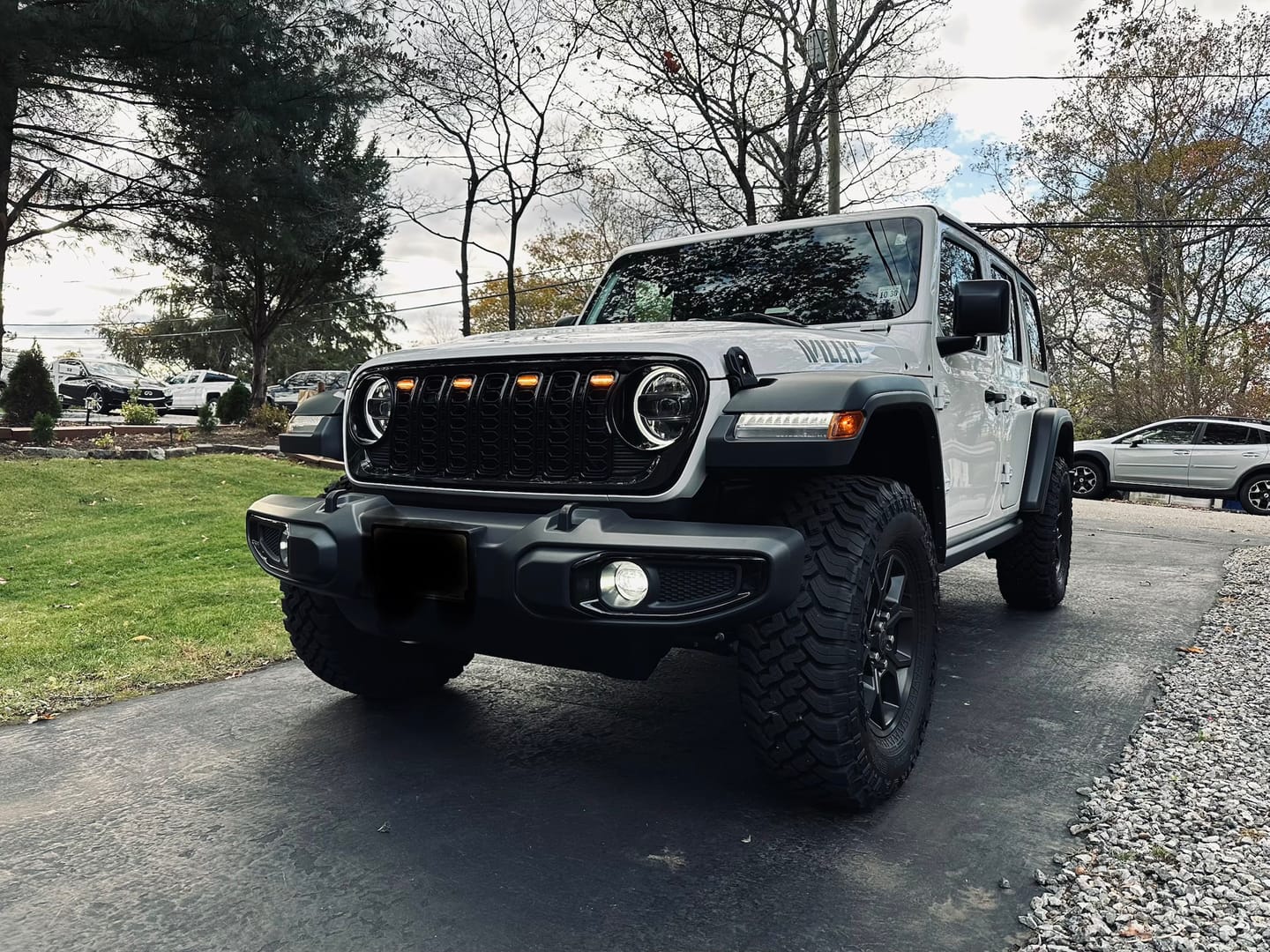 Customer photo review of Prerunner Amber/RGB Grille Lights for 24-25 JL JT Grille