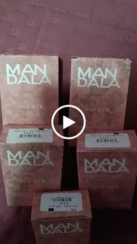 Customer video review of Timeless Muse - Inspirado en BURBERRY HER de BURBERRY 100ml-