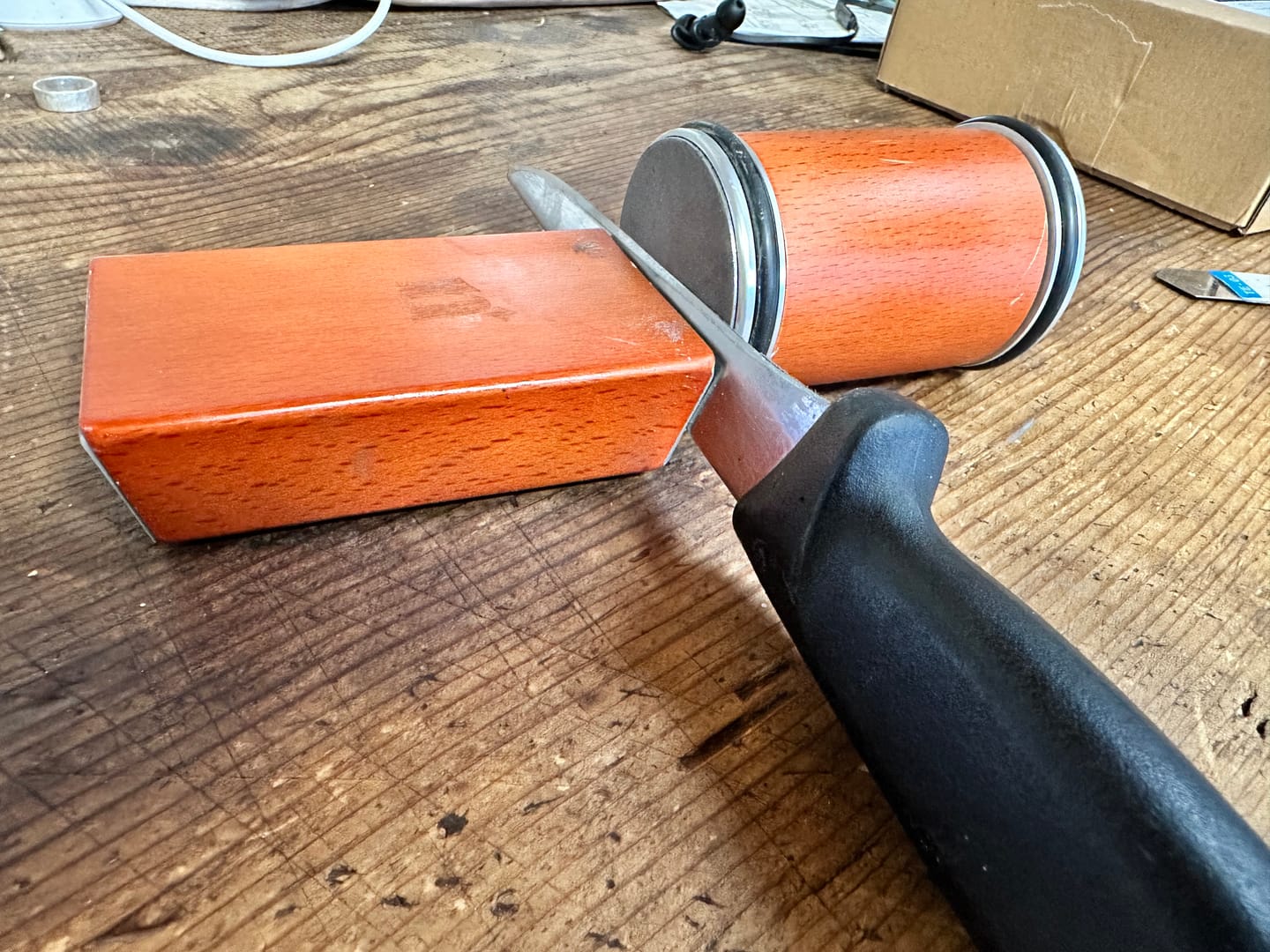 Customer photo review of NOVARA DIAMOND ROLLING KNIFE-SHARPENER SET