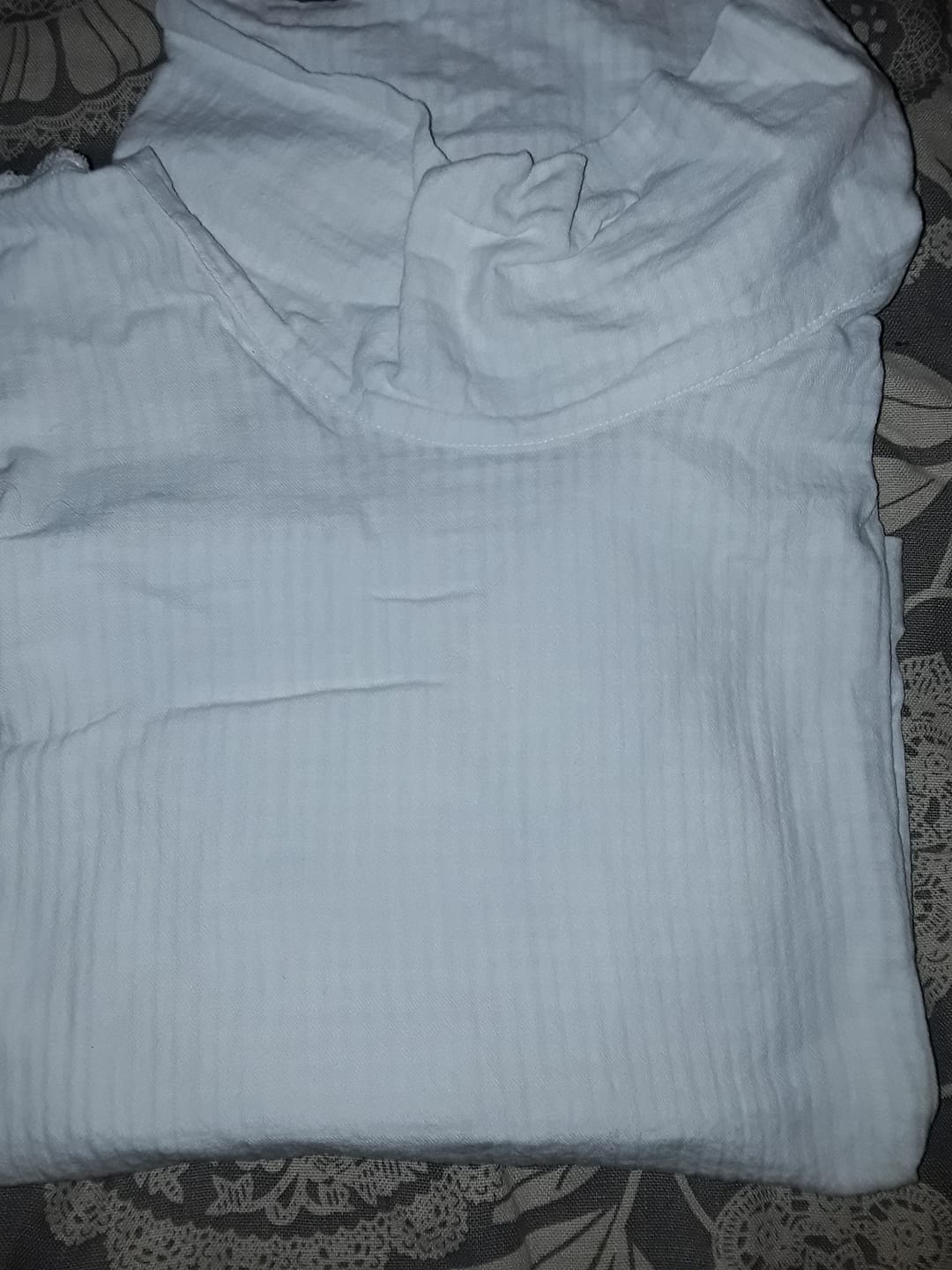 Customer photo review of Blouse Catherine bel armuré de coton blanc