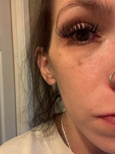 Customer photo review of Eyelash Shampoo Kit