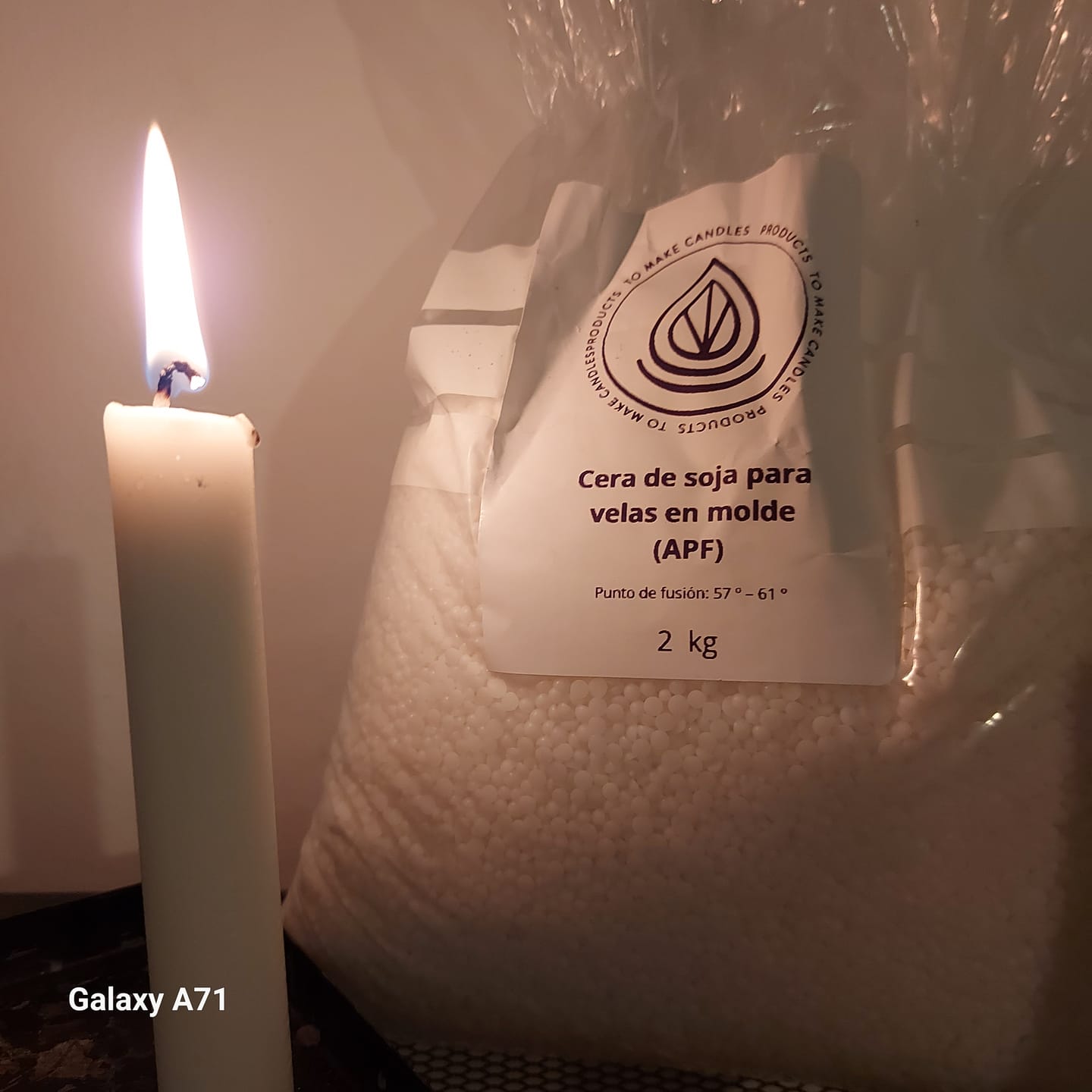 Customer photo review of Colorante líquido para velas VERDE MENTA