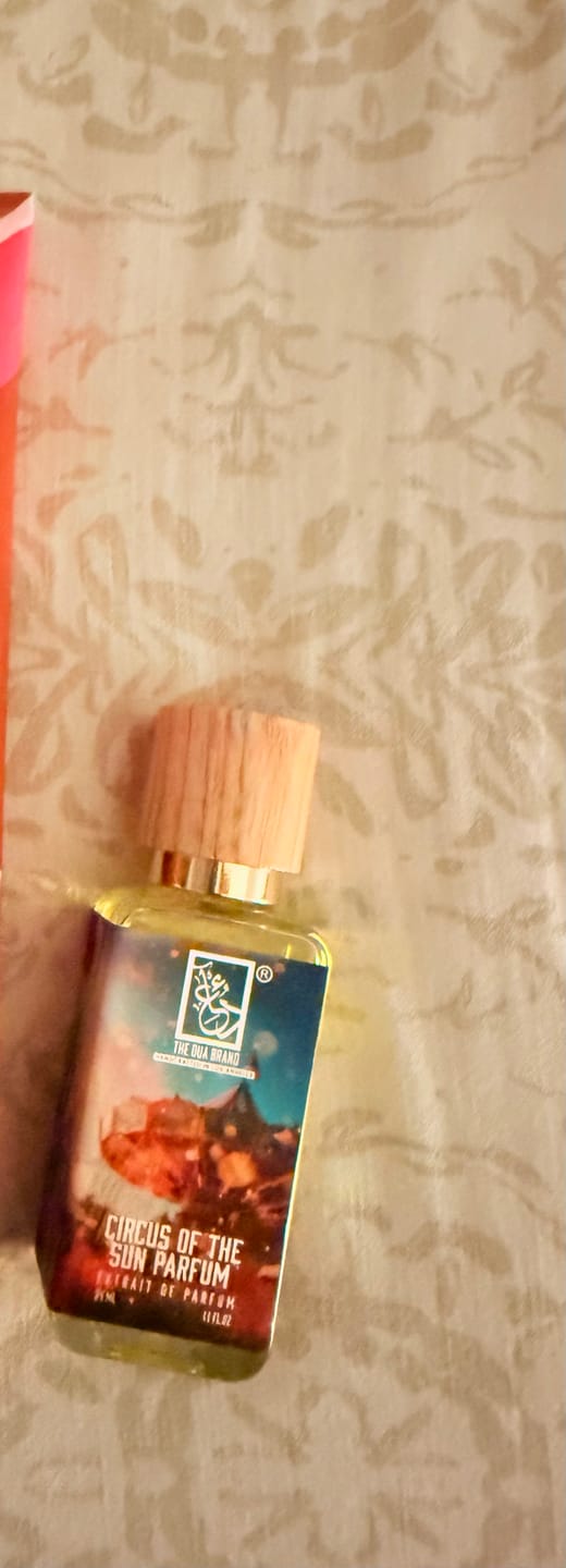 Customer photo review of Circus Of The Sun Parfum