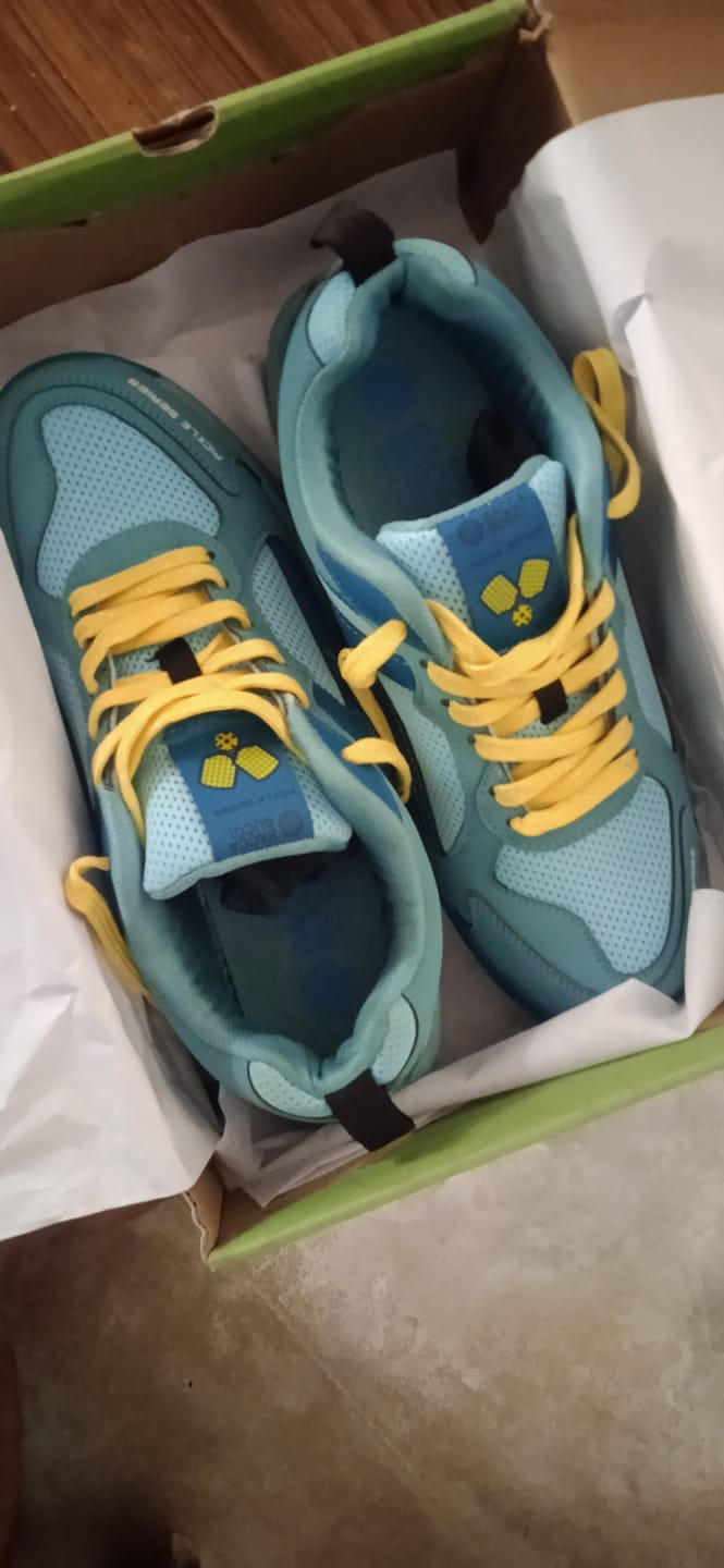Customer photo review of Bacca Bucci Pickle Series Court Sneakers | OrthoLite Eco Insoles