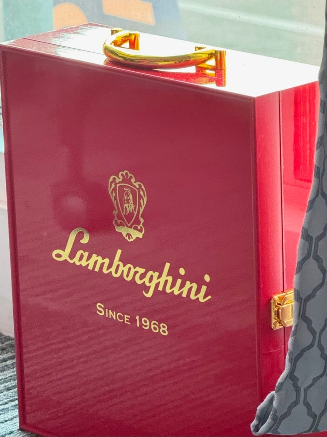Customer photo review of Lamborghini LUXE Red Collection with Gift Set