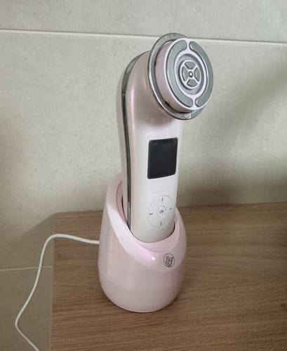 Customer photo review of Lumo⁺ + Venus + Phoenix: Ultimate Trio for Youthful and Radiant Skin