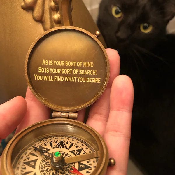 Customer photo review of ANTIQUE STYLE COMPASS CUSTOMIZABLE ENGRAVING PERSONALIZED GIFT WITH CASE