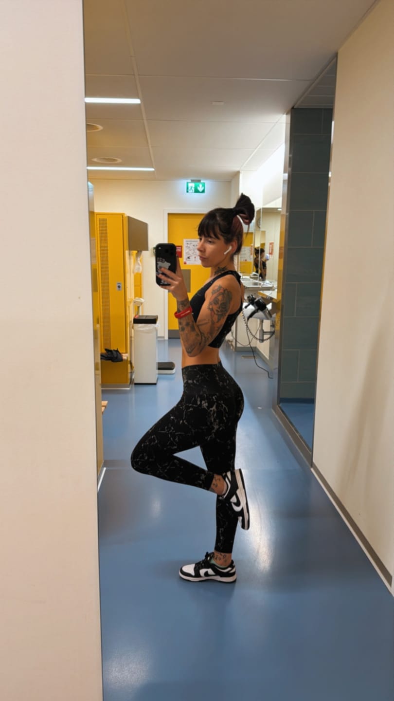 Customer photo review of Leggings Push Up Marmo Nero
