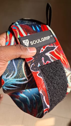 Customer photo review of Thunderstrike Wrist Wrap - Weightlifting Wrist Wraps for Gym & Powerlifting