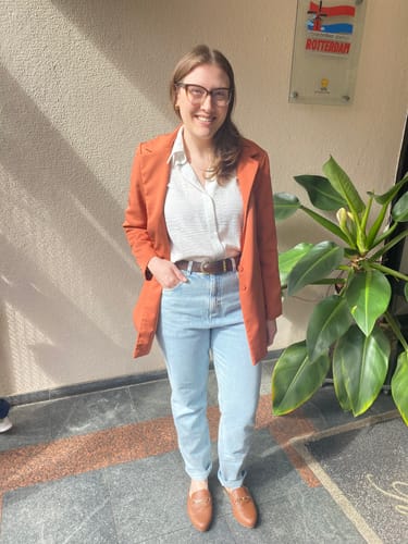 Camila G. review of Calça Jeans Mom Jequitibá Azul Claro image 1 out of 1