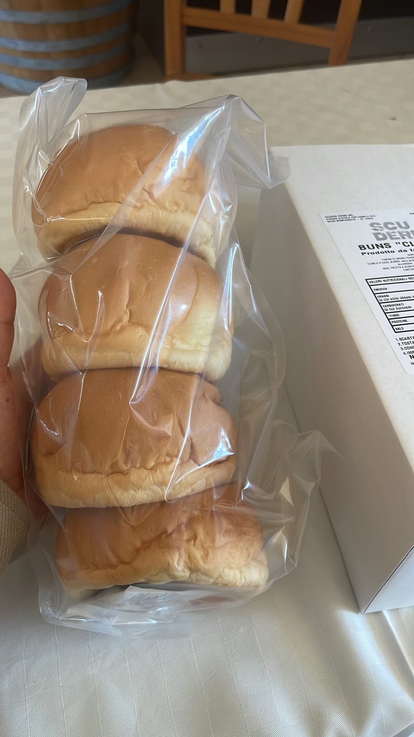 Customer photo review of Buns "Classico"