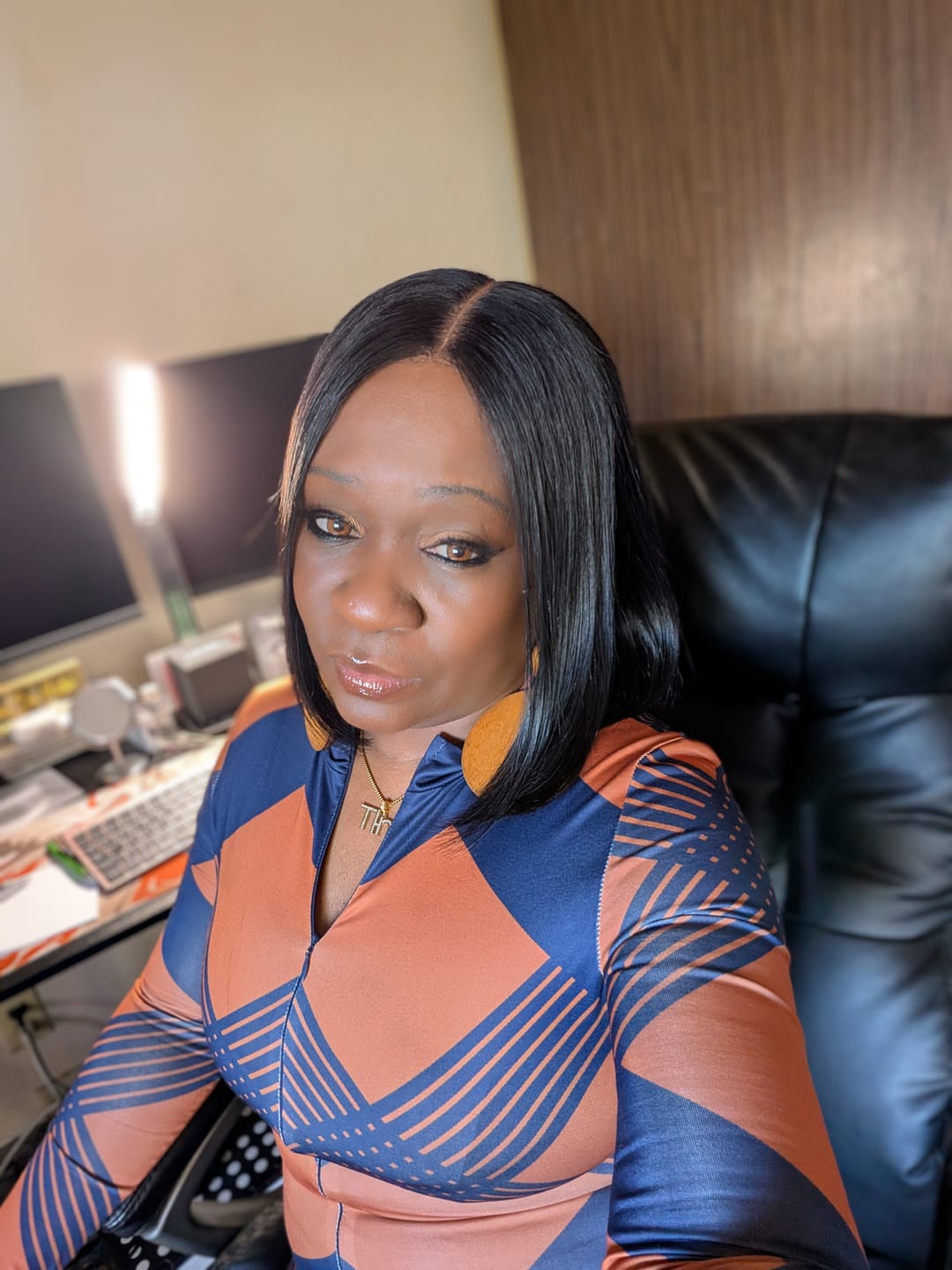 Customer photo review of Three Tone HONEY Brown Prescription Colored Contact Lenses
