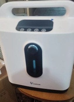 Customer photo review of VARON DF-011 |Continuous Flow Home-Use 1-8L/Min Oxygen Concentrator