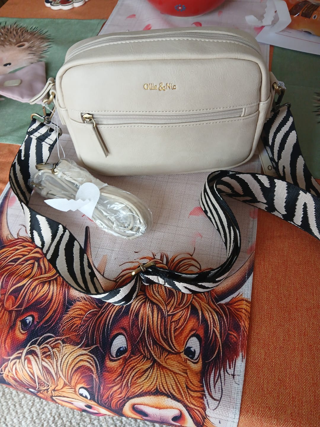 Customer photo review of Gigi Crossbody - Pebble