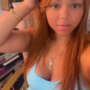 Customer photo review of Wavymy Layered Cut Chestnut Brown Wear Go Wigs 180% Density Straight 6x4 Lace Closure Wigs 100% Human Hair