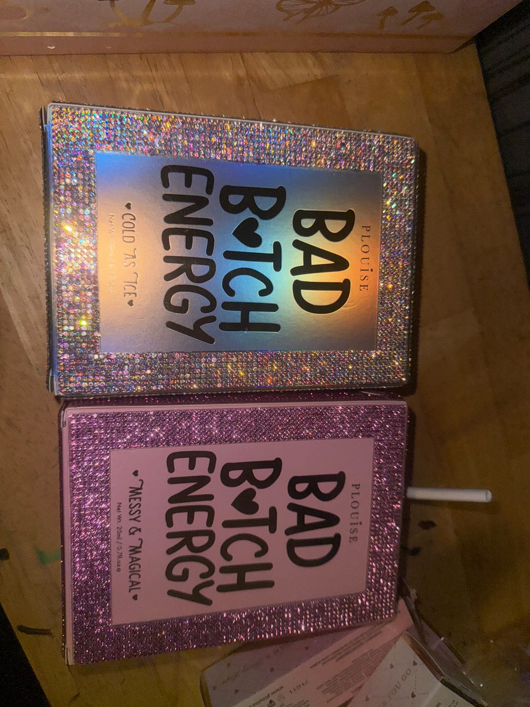 Recenzie foto de client pentru pachetul de buze P.Louise Born To Sparkle