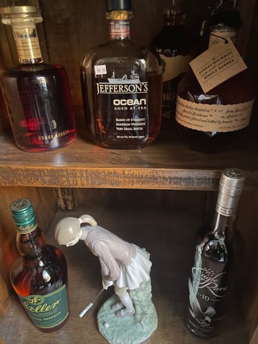 Customer photo review of Eagle Rare "10 Year" Kentucky Straight Bourbon Whiskey