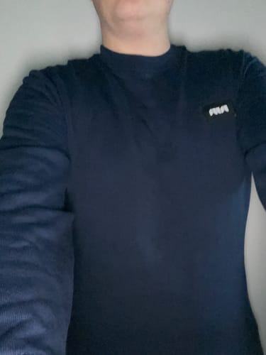 Customer photo review of OG Woven Badge Logo Sweatshirt