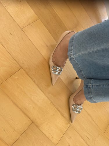 Customer photo review of POINTED HIGH PUMPS IN LUXE BEIGE PATENT CALFSKIN WITH CRYSTAL BUCKLE