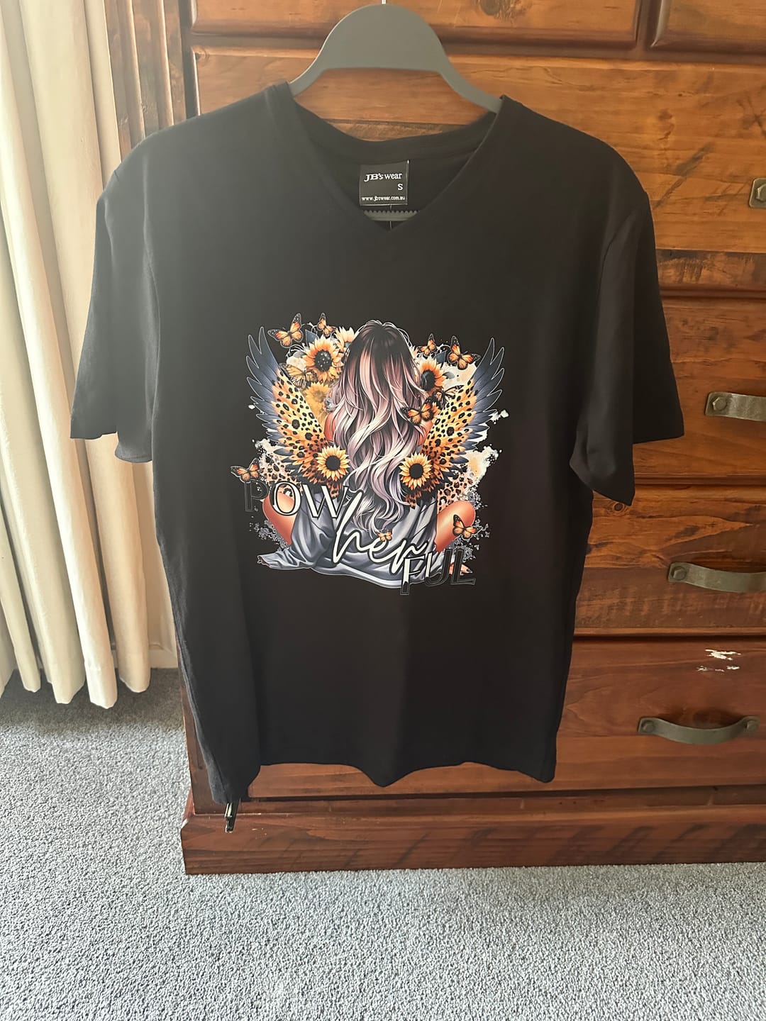 Customer photo review of JB's V-Neck Tee - 1VT