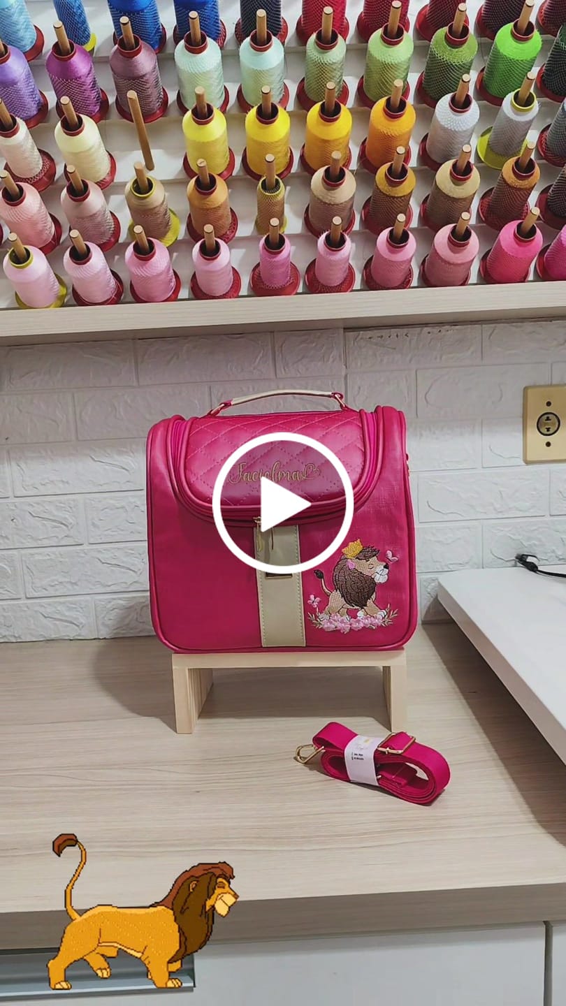 Customer video review of DUNA 0.9MM FUNDO MALHA COR PINK