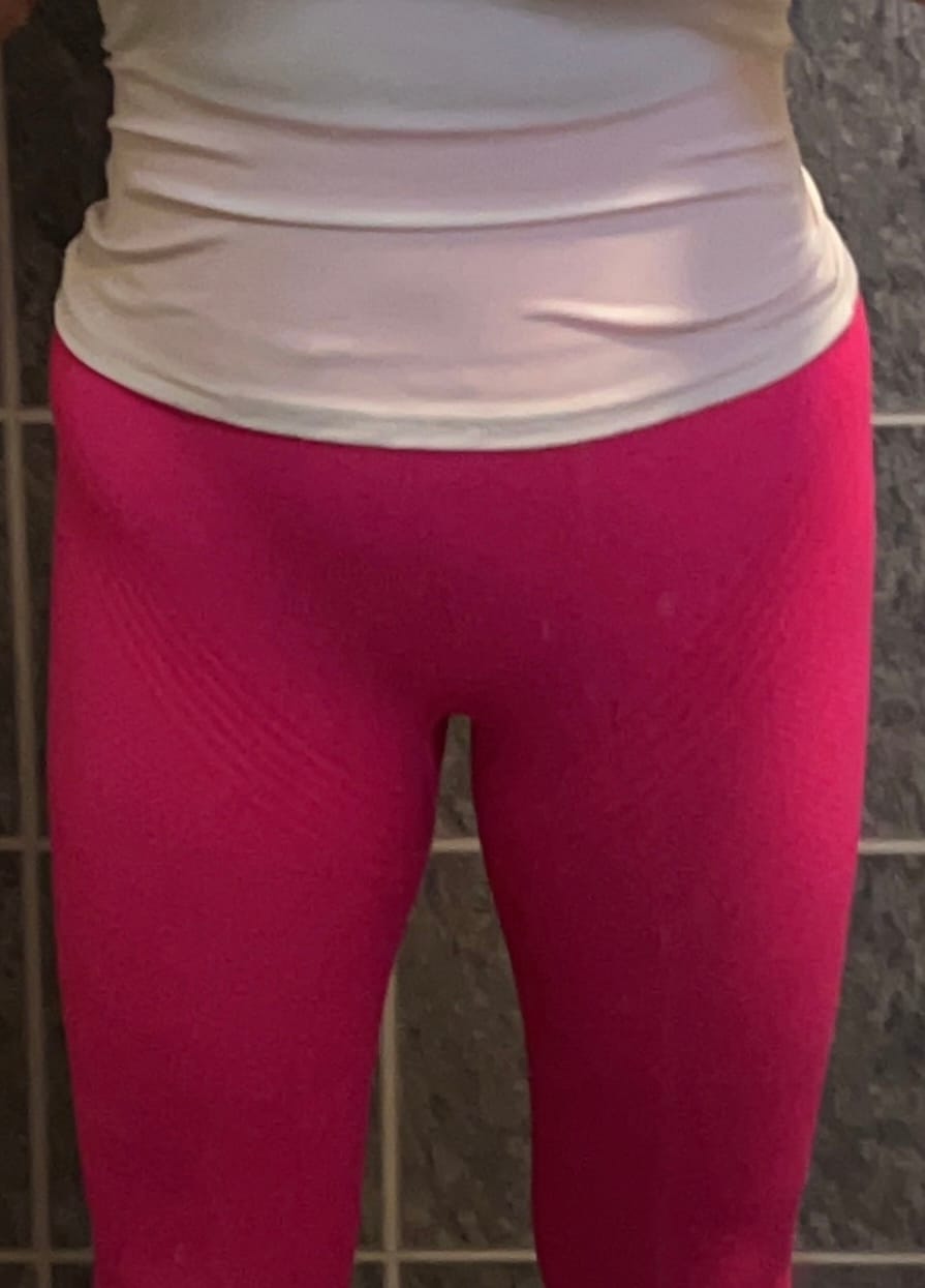 Customer photo review of Seamless Anti Cellulite Leggings