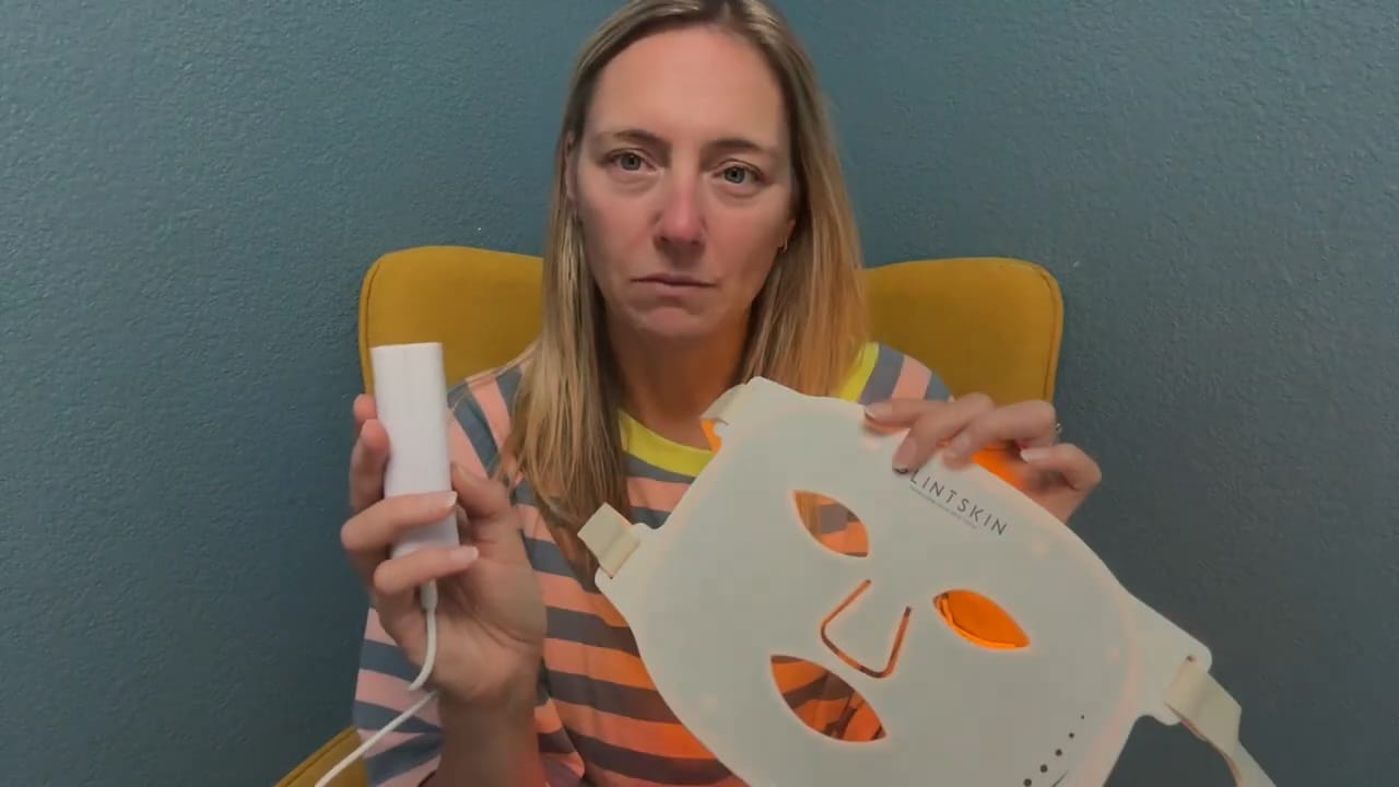 Customer photo review of LED Light Therapy Face Mask –Classic Series