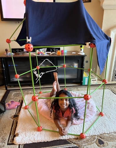 Customer photo review of מבצר הקסם - 221 חלקים