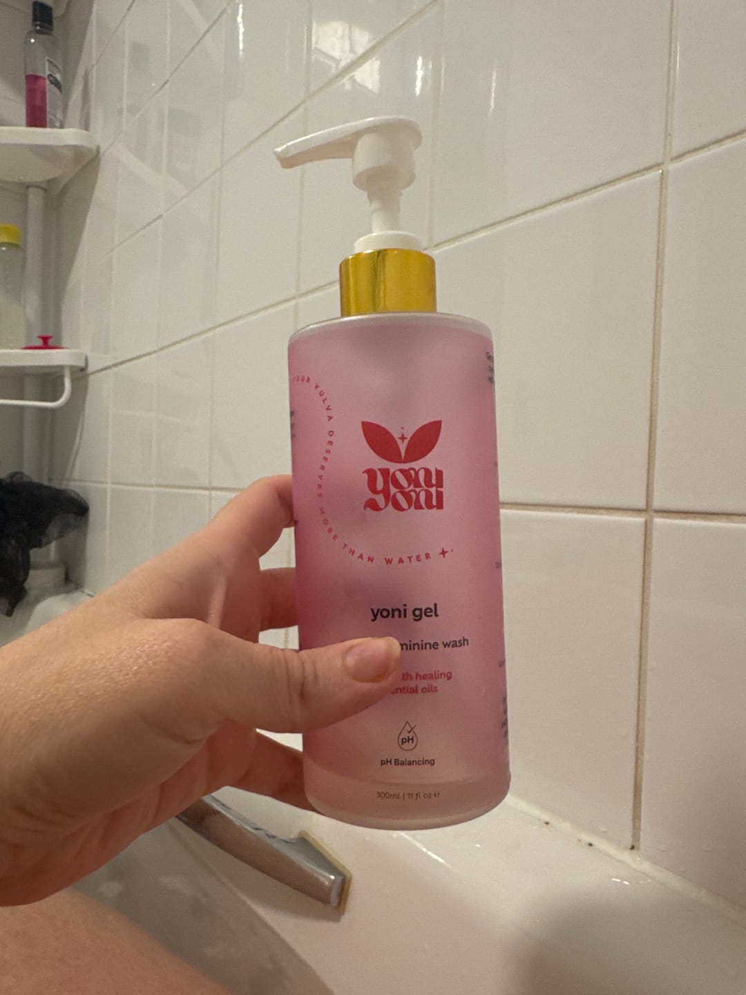 Customer photo review of Yoni Gel - Feminine Wash