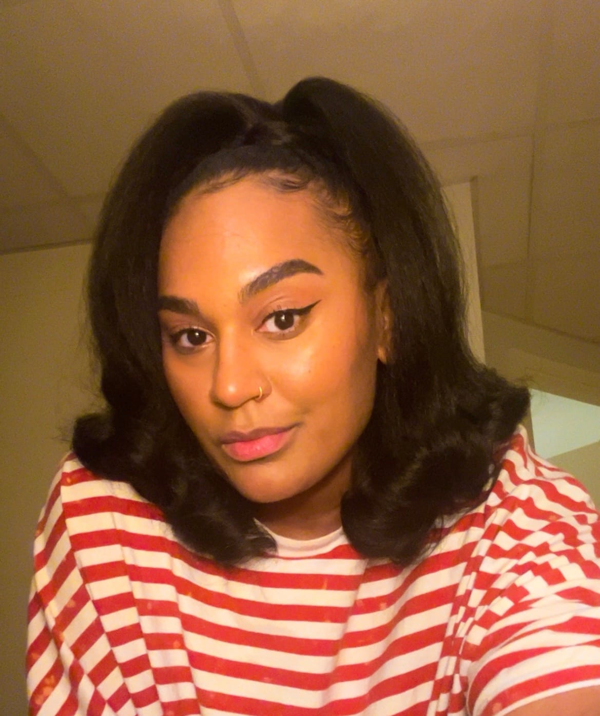 Customer photo review of LAMARA PONYTAIL DARK BROWN