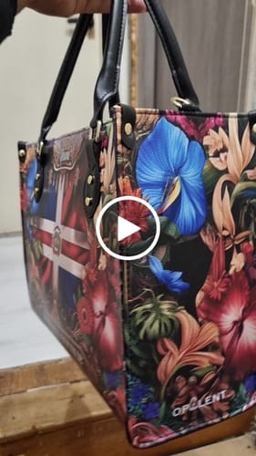 Customer video review of Dominican Republic It's In My Blood - Personalized Leather Handbag DOM07