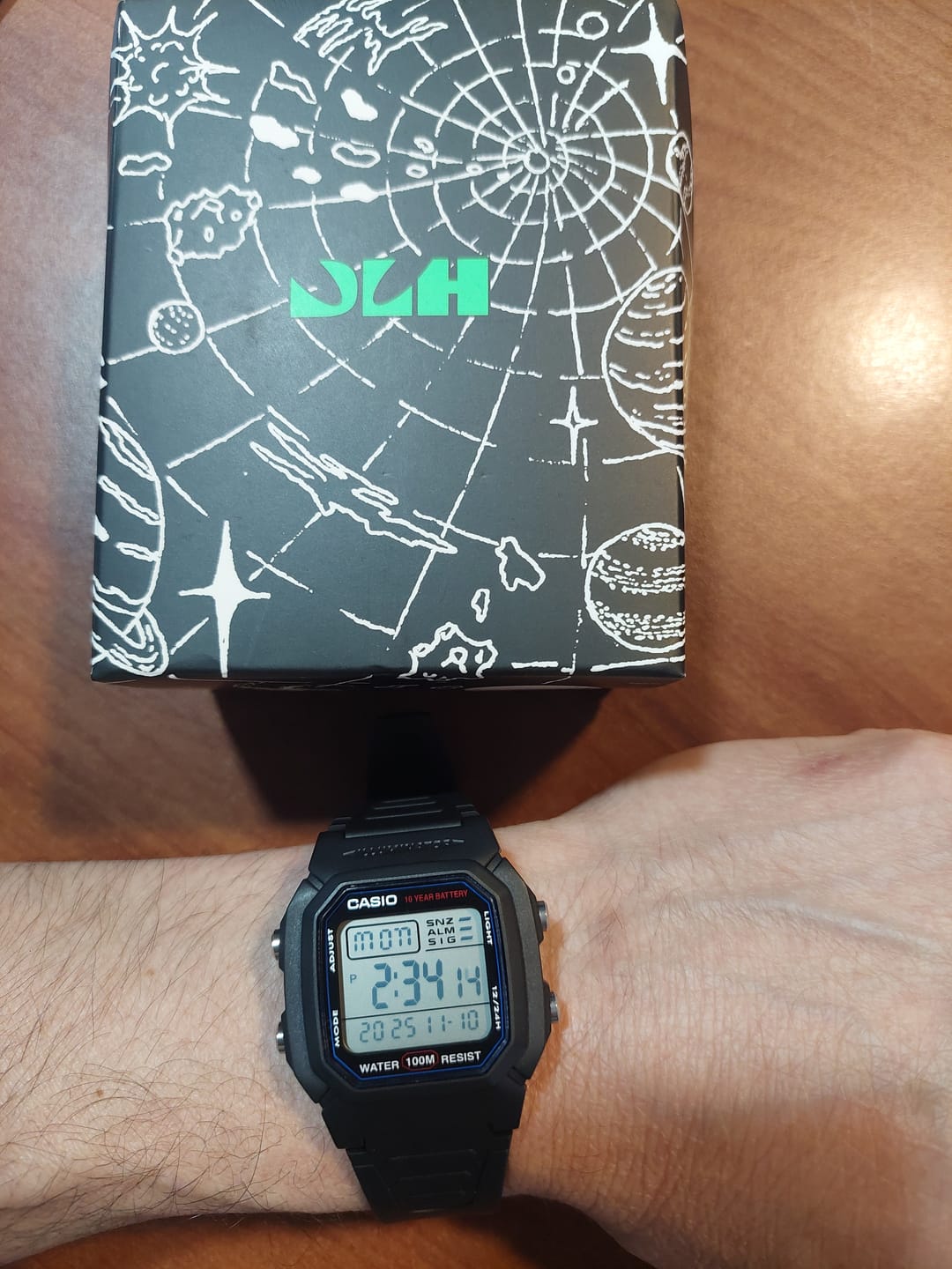 Customer photo review of Reloj Casio Vintage W-800H-1AVDF Líneas Azules