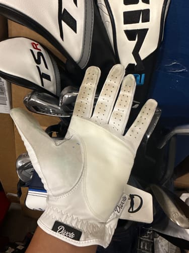 Customer photo review of Holen/Divots SureGrip Glove