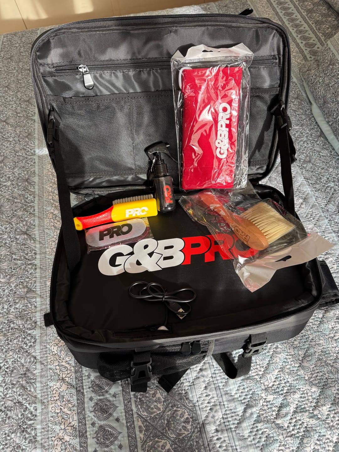 Customer photo review of Mid Size Mobile Workstation Backpack with Extending Tray System – OG Black