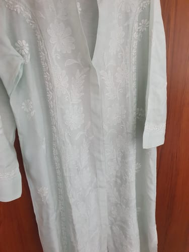 Customer photo review of Women's Lakhnavi Handcrafted Cotton Chikankari Kurta And Palazzo Set - HONC0289252
