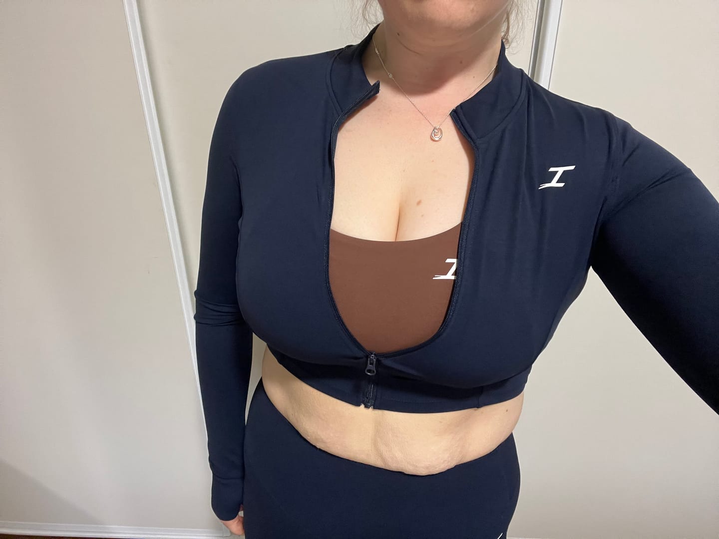 Customer photo review of ASCEND MID-LENGTH CONTOUR JACKET - Midnight Blue