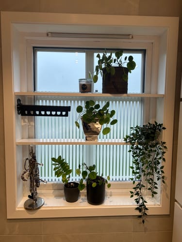 Customer photo review of Veggmontert tørkestativ, uttrekkbart