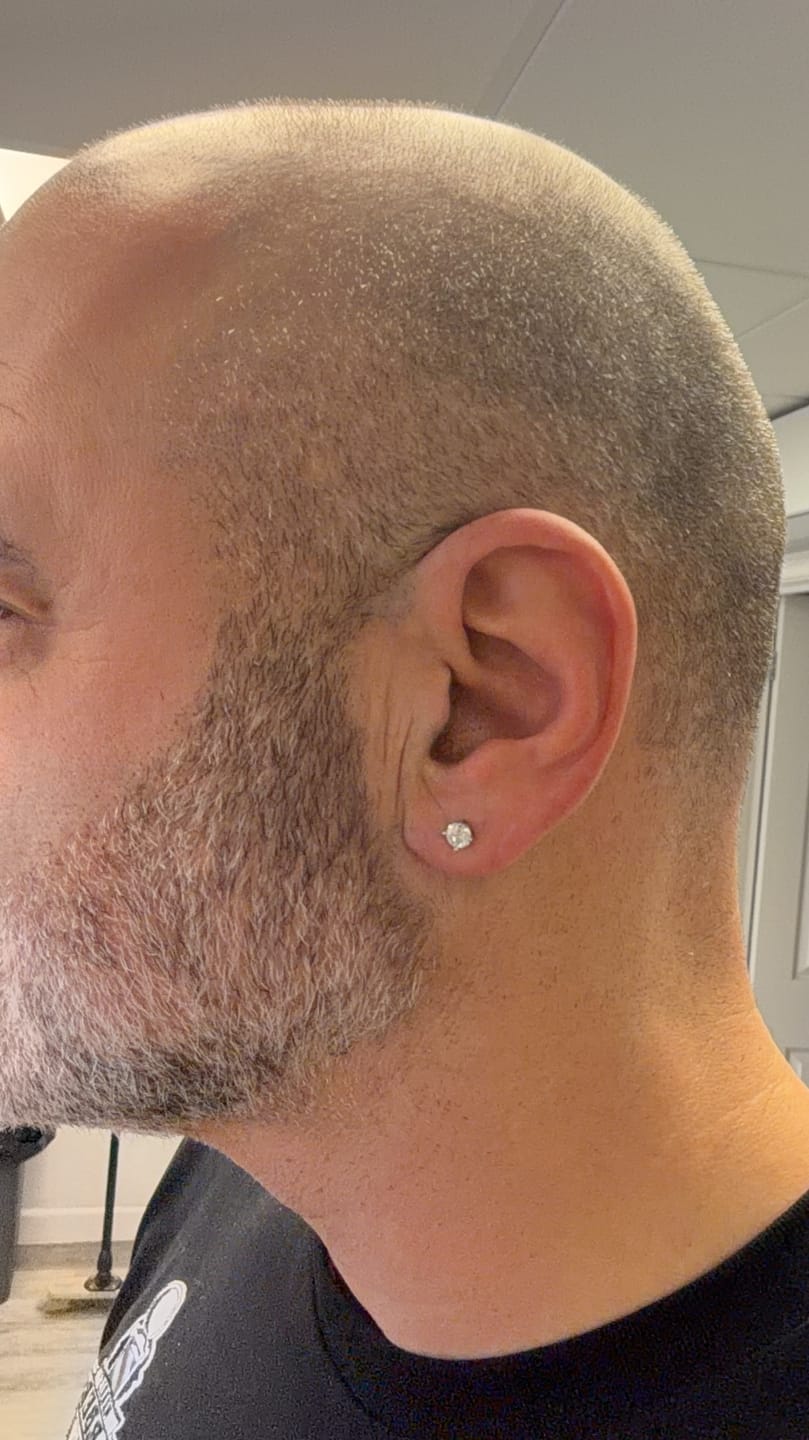Customer photo review of 5mm Stud Earrings - 925 Silver