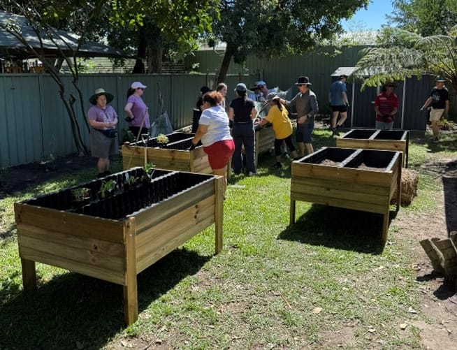 Customer photo review of Wide Raised Garden Bed Kit - 80cm high