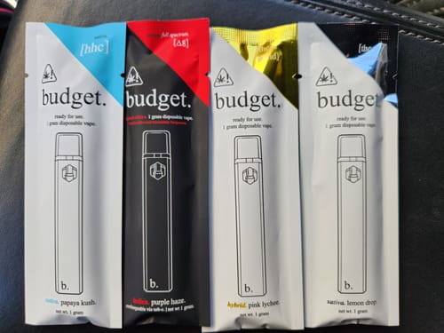 Customer photo review of 1 Gram THCA Blend Vape Pen | Pink Lychee - Hybrid