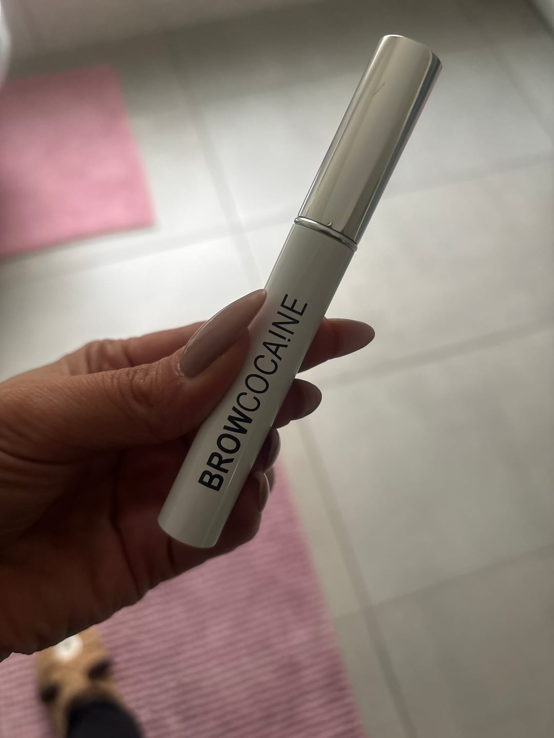 Customer photo review of BROWCOCA!NE - Augenbrauenserum