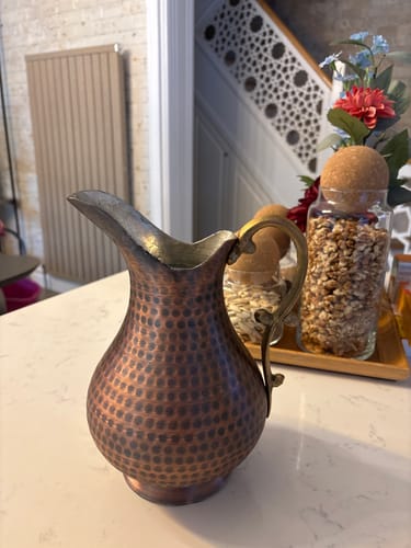 Customer photo review of Saf Bakır Siyah Sürahi (2,5L)